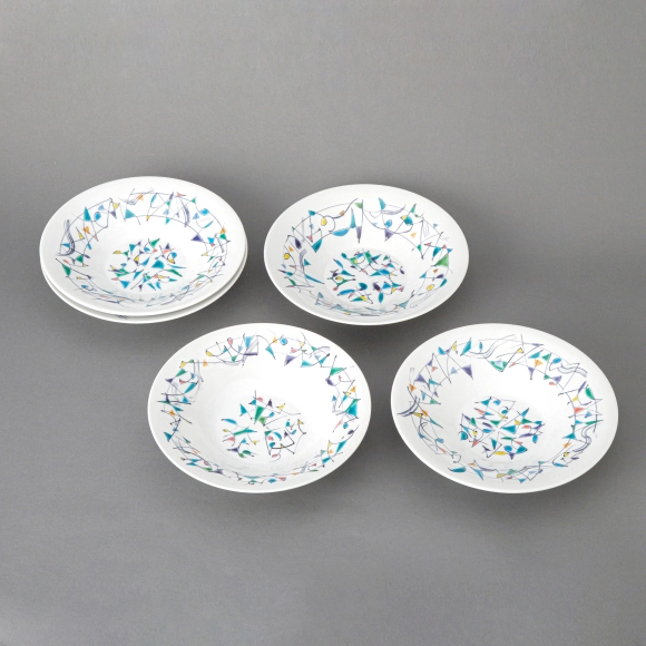Set of Dishes with Geometric Design in Overglaze Enamel