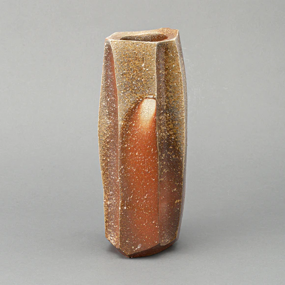 Bizen Flower Vessel with Shaved Surface on the Four Sides