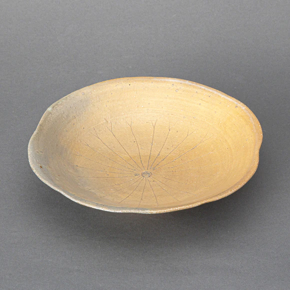 Echizen Ware Lotus Leaf Shaped Plate with Kiln Mutation Effects