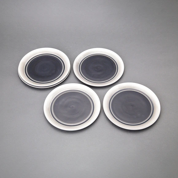 Set of Dishes with Dark Ash Glaze, Engraved Lines and Chattered Patterns