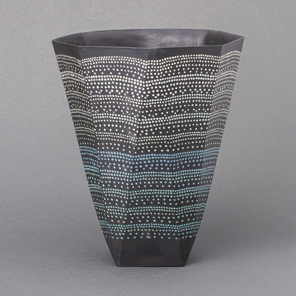 Flower Vase with Inlaid Running Sand Design and Charcoal Finish