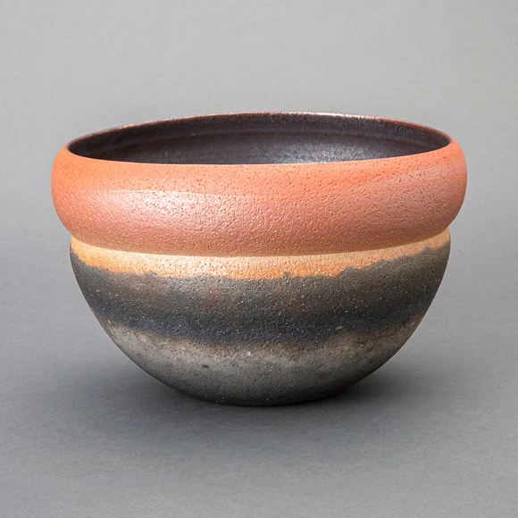 橿原國 細密狩猟更紗紋 変円形 鉢 手描き彩色 作家物 共箱(K-A755) 彩色器(輪笠 伸好)｜ギャラリージャパン