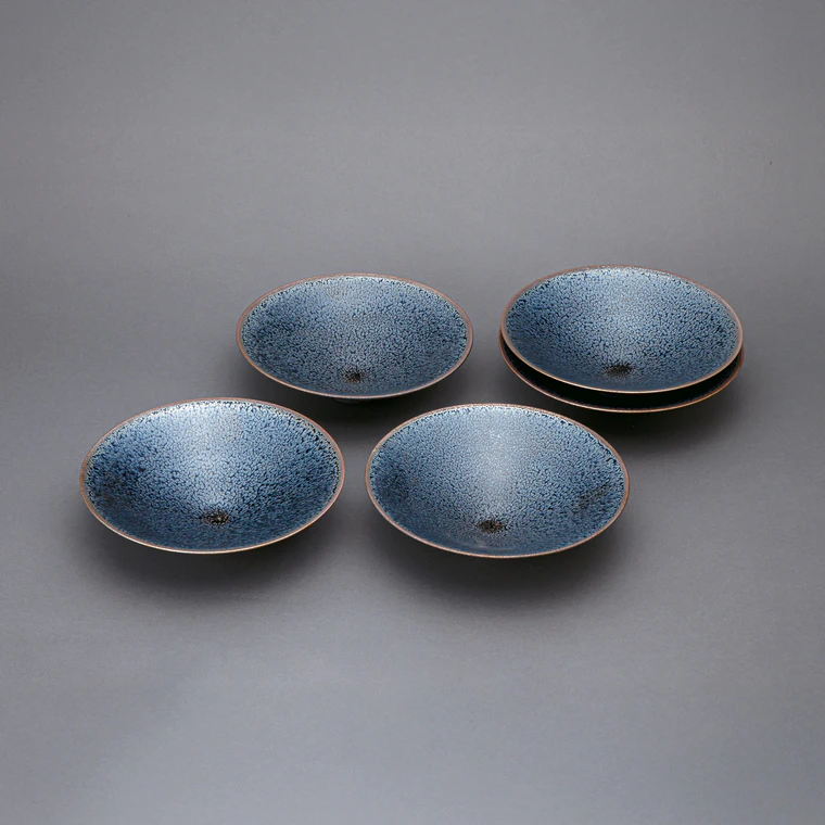 photo Set of Bowls with Oil-spot Glaze