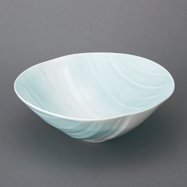 photo Pale Blue Celadon Bowl with White Wave Design