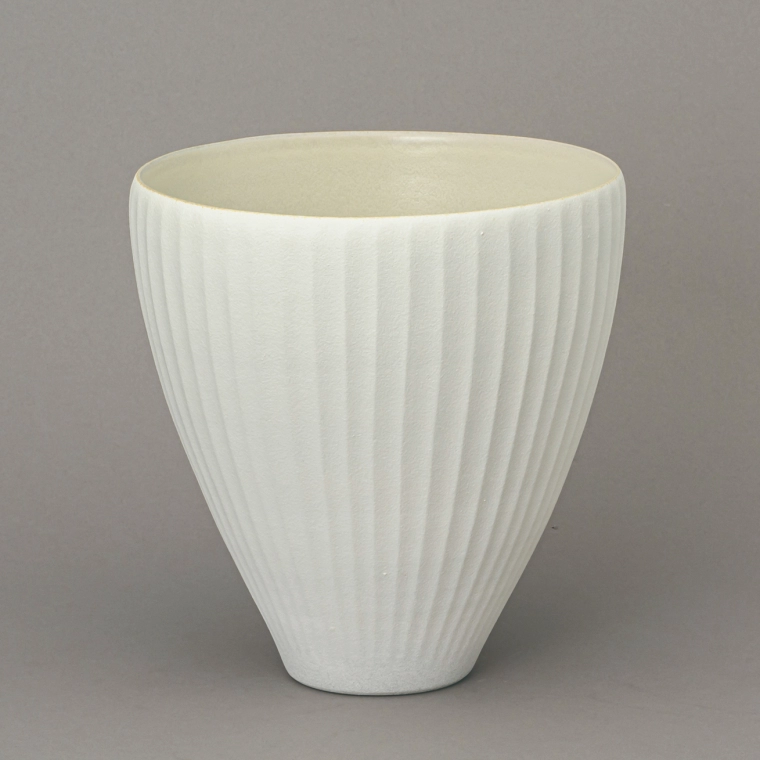 photo Bowl with Colored Clay Carving and Line Design