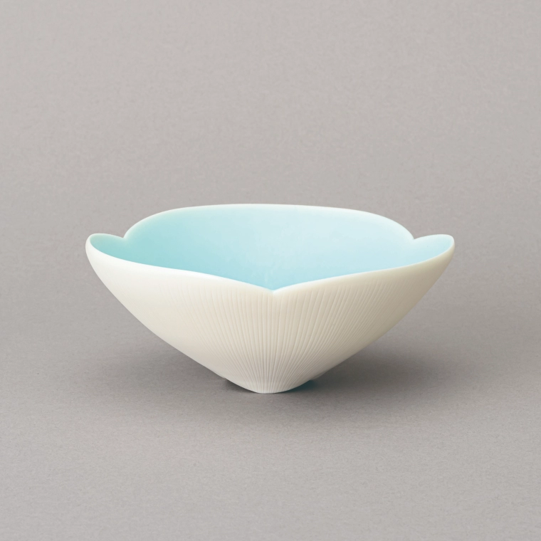 photo Tea Bowl "Junka (Moist Summer)"