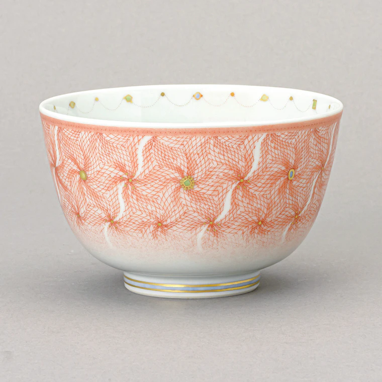 photo Tea Bowl with Overglaze Red Enamel