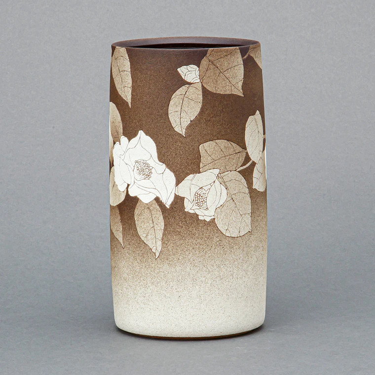 photo Flower Vase with Sgraffito and White Camellia Design