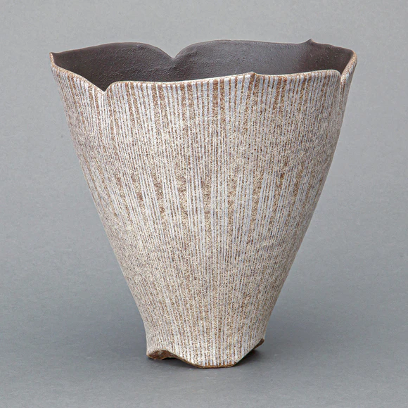 Mumyōi Bowl with Line Design