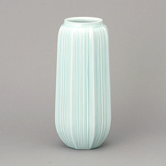 青白磁鎬彫壺(川添 貞秀)｜ギャラリージャパン