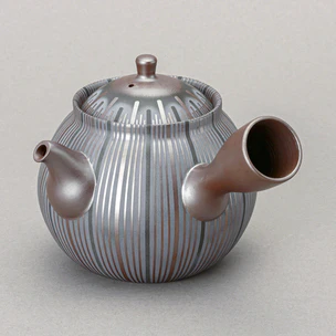 Banko Teapot with Stripe Design
