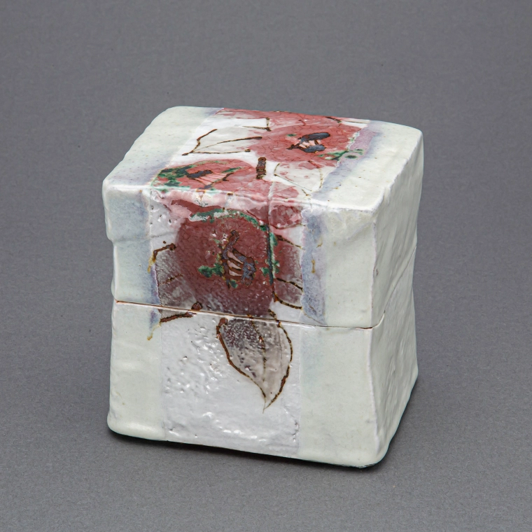 photo Box with Camellia Design in Underglaze Iron and Copper