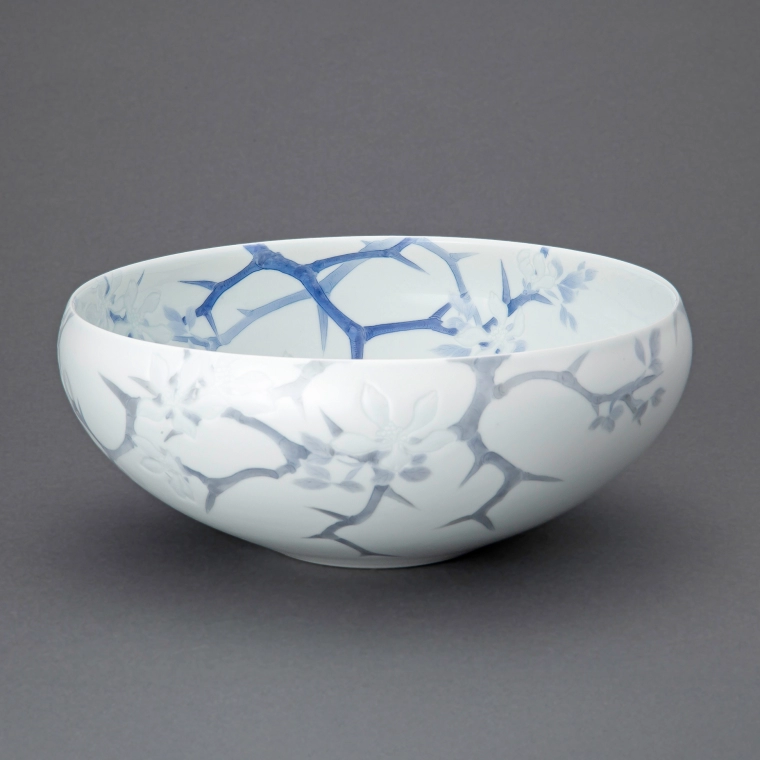 photo Bowl with Underglaze Blue Design Trifoliate Orange