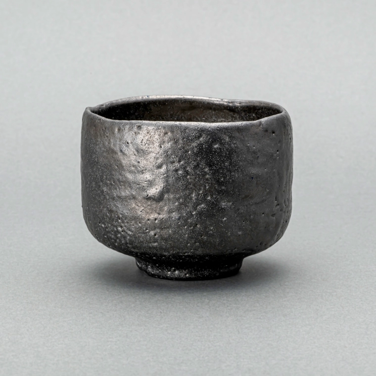 photo Tea Bowl with Black Slip Glaze