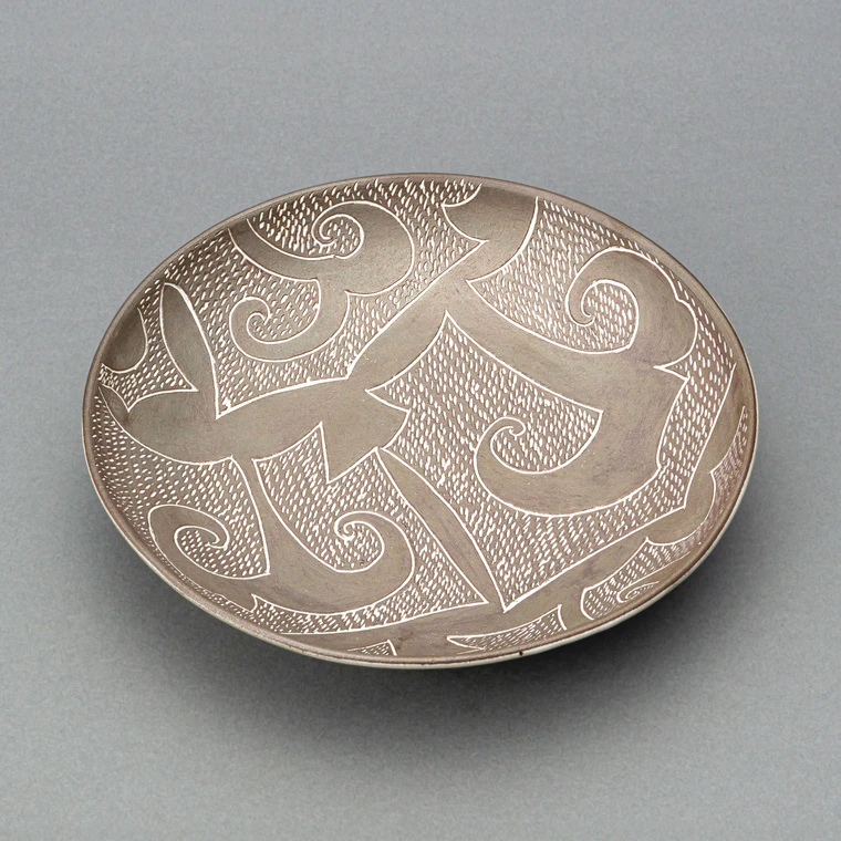 photo High-fired Bowl with Glaze Inlay and Geometrical Design with Charcoal Finish