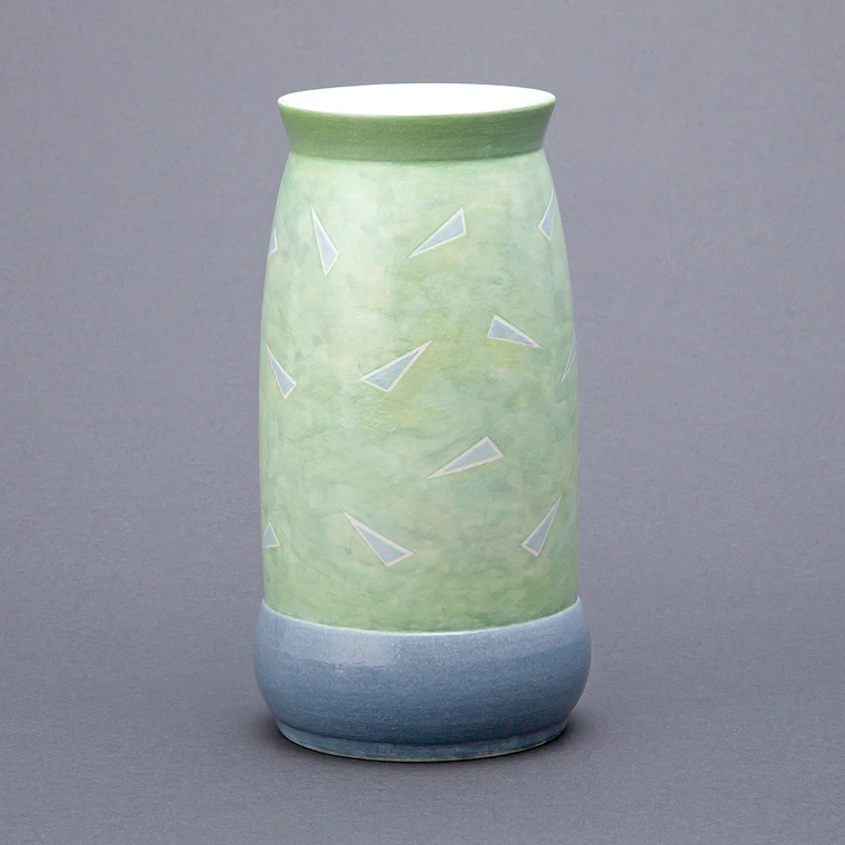 photo Flower Vessel with Geometrical Pattern
