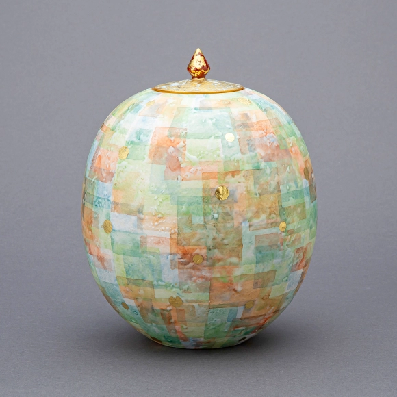 Jar in Kinrande Style with Colored Decoration