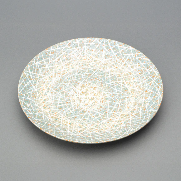 Plate with Entwined Cord Pattern in Colored Slip