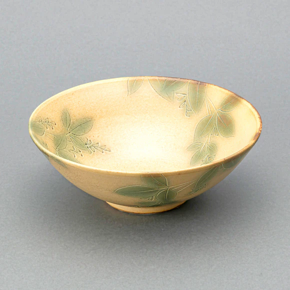 Bowl with Yellow Glaze and Bush Clover Design