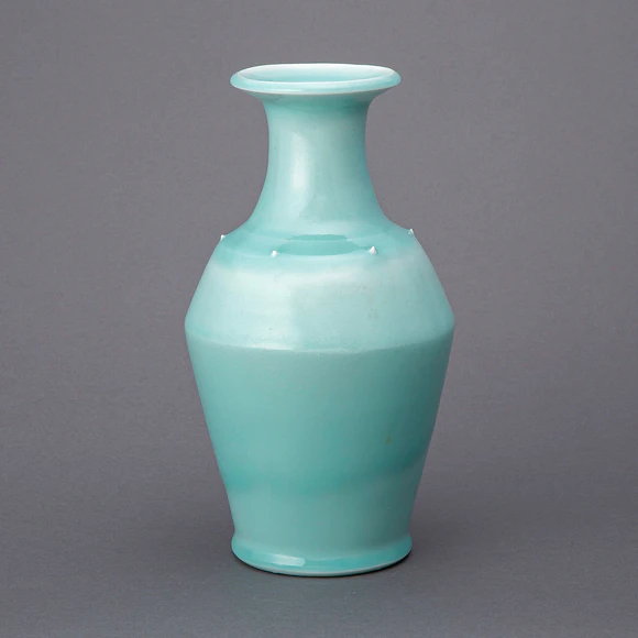 Kinuta Celadon Flower Vase