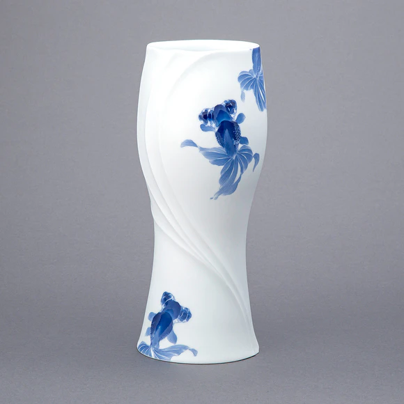 Flower Vessel with Underglaze Blue Design "Goldfish"