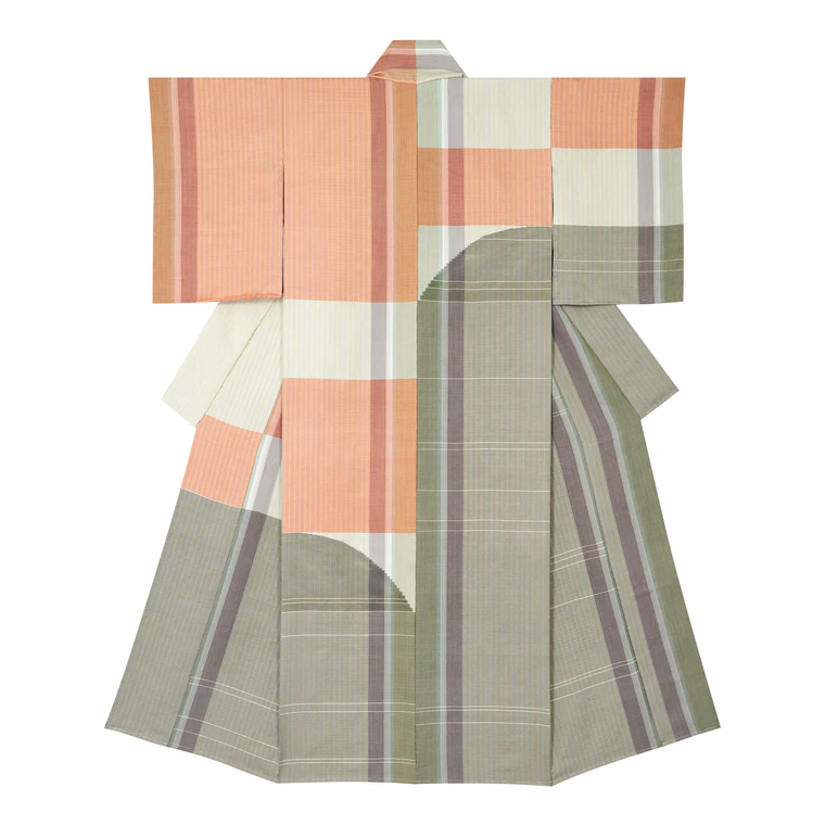 写真：綾織着物「ときのは」