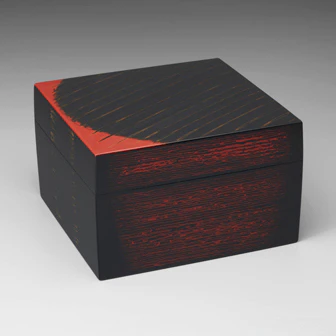 Box with Design in Kinma "Path"