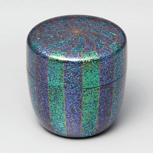 Aogai (thin mother-of-pearl applique) Tea Caddy
