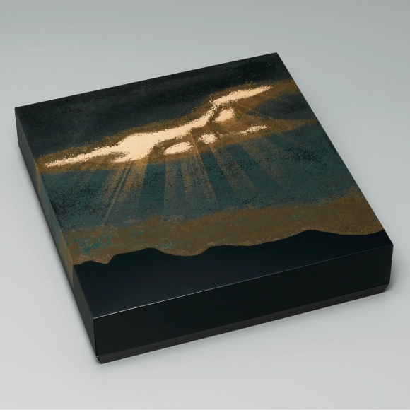 Box with Kinma "Beam of Light"