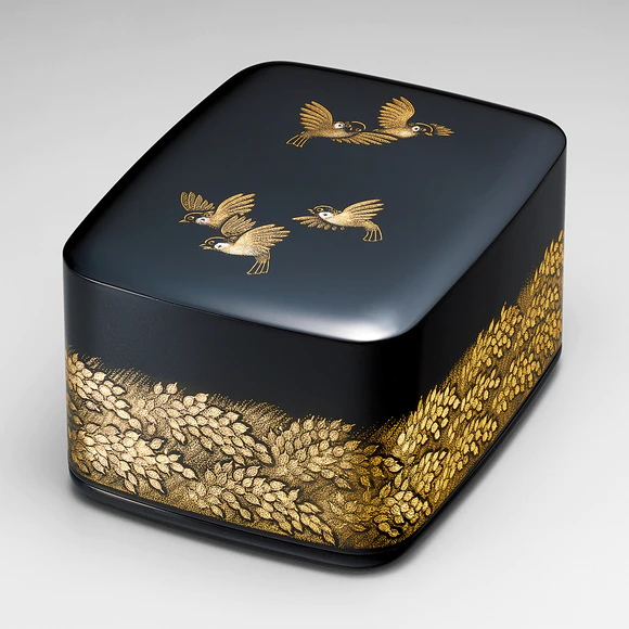千鳥の沈金箱(前 史雄)｜ギャラリージャパン