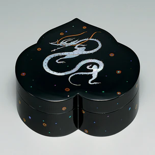 Box with Design of Dragon Ascending on a Cloud in Mother-of-Pearl Inlay