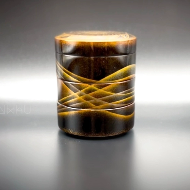 photo Tiered Incense Container with Design in Makie "Circulation"