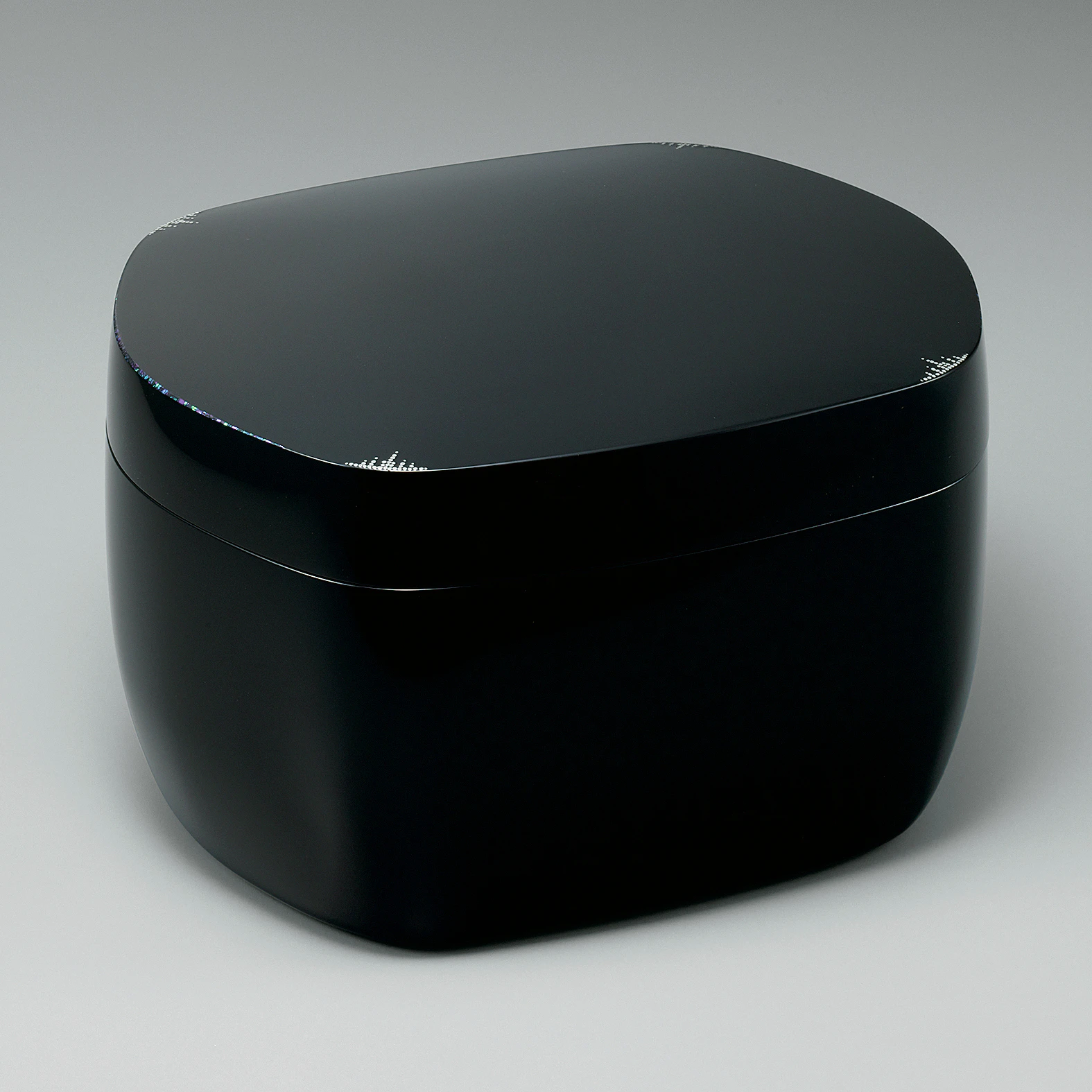 乾漆螺鈿箱「夜」(新井 寛生)｜ギャラリージャパン