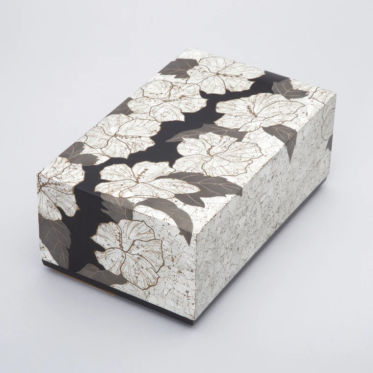 photo Box with Design in Egg Shell Makie "Althea Lane"