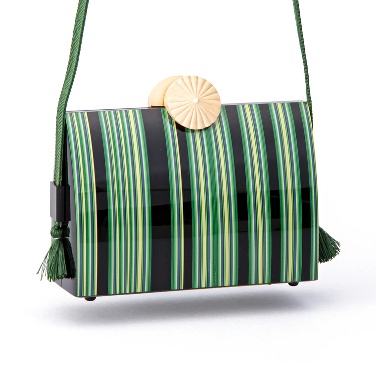 photo Portable Box with Stripe Design in Urushi Carving and Inlay