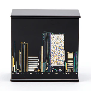 Box with Design in Irokirigai and Makie "GINZA"