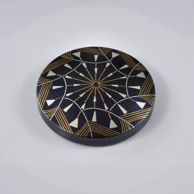 photo Covered Vessel with Inlay "Morning Light"