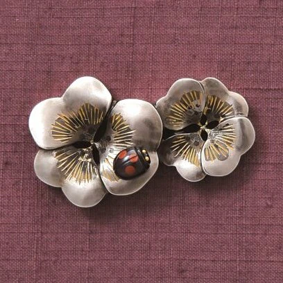 photo てんとう虫金具