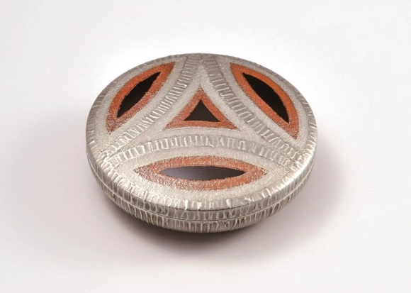 About Metal inlay｜Gallery Japan