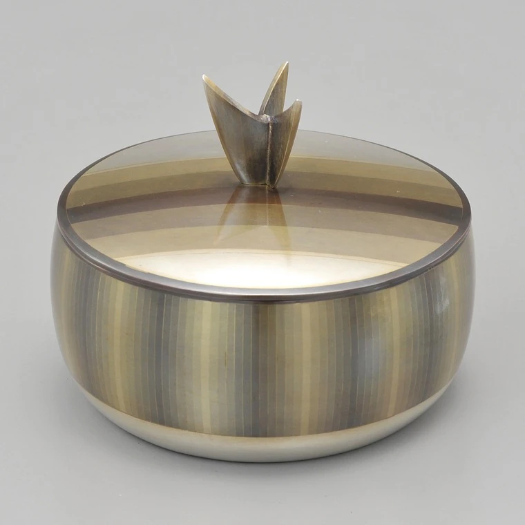 photo Bonbonnière Made by Heat Welding Method