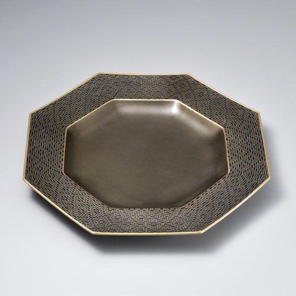Octagonal Plate Made by Wire-Weaving Method "Megurahi (Going Around)"