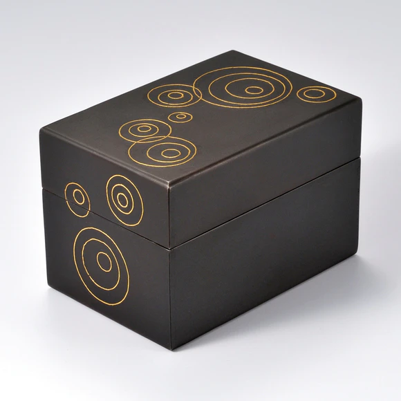 Box with Circle Patterns in Damascene Inlay