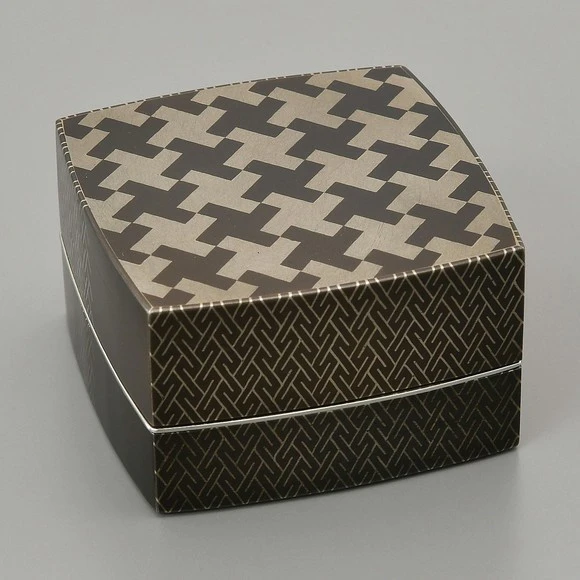 Box Made by Heat Welding with Design in Cutout Inlay