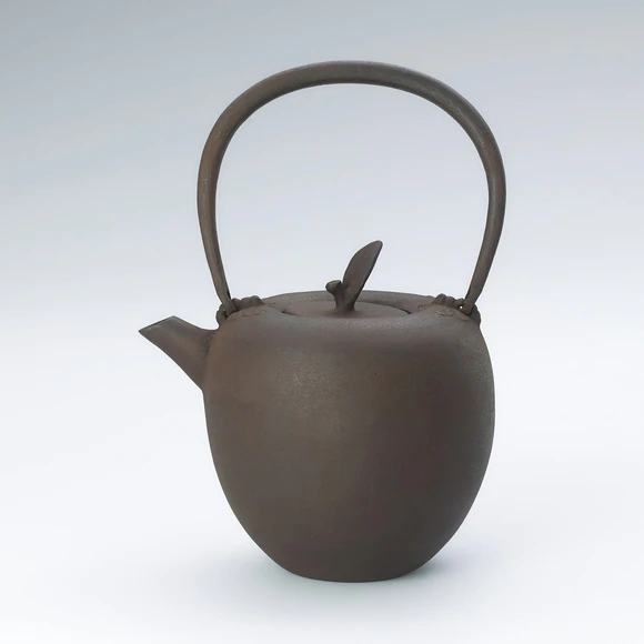 Iron Kettle "Apple and Bee"