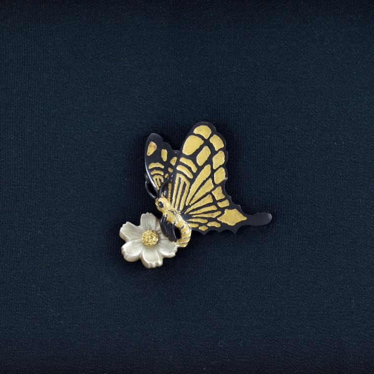 写真：鳳蝶金具