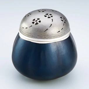 Incense burner”に関連する作家・作品一覧｜ギャラリージャパン