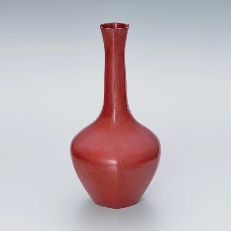 photo Flower Vessel Made by Hammer Work