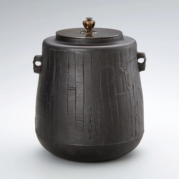 photo Tea Kettle with Bamboo Forest Design