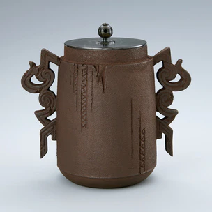 Cylindrical Tea Ceremony Kettle "Eternity"