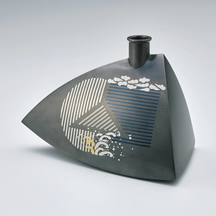 photo 象嵌朧銀花器「空と海」